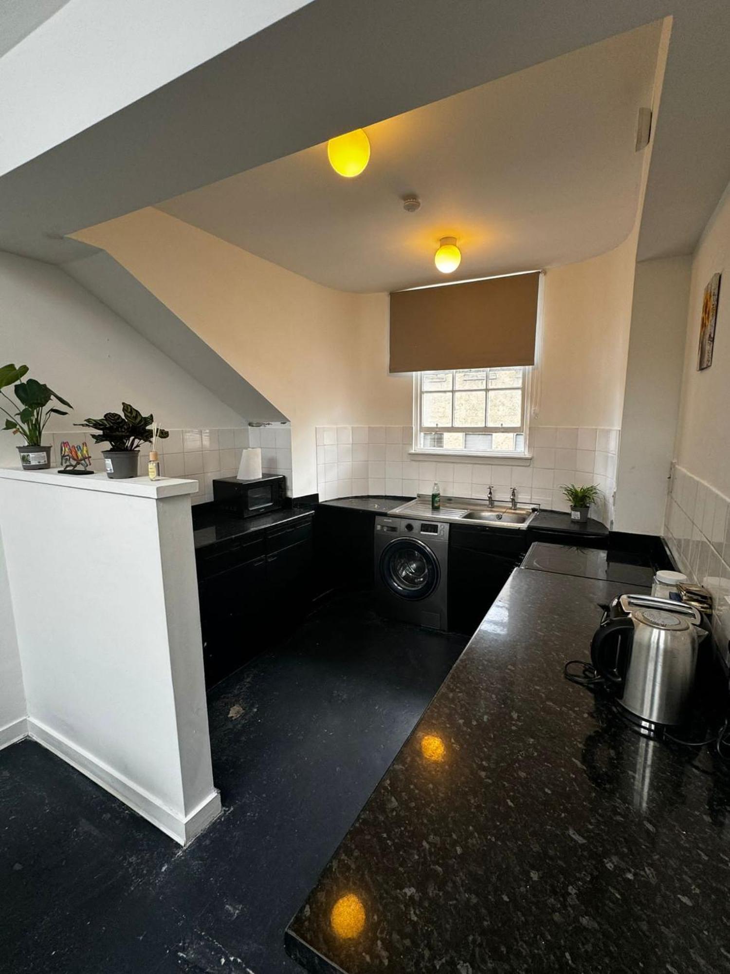 Appartamento Victoria Street View Flat In Edinburgh Eb10 Esterno foto